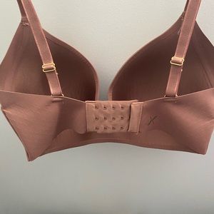 Brand new Knix bra